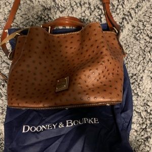 Dooney & Bourke purse